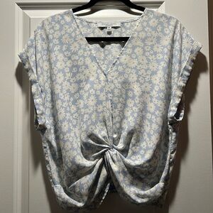 SWEET RAIN | MEDIUM Flower Blouse top